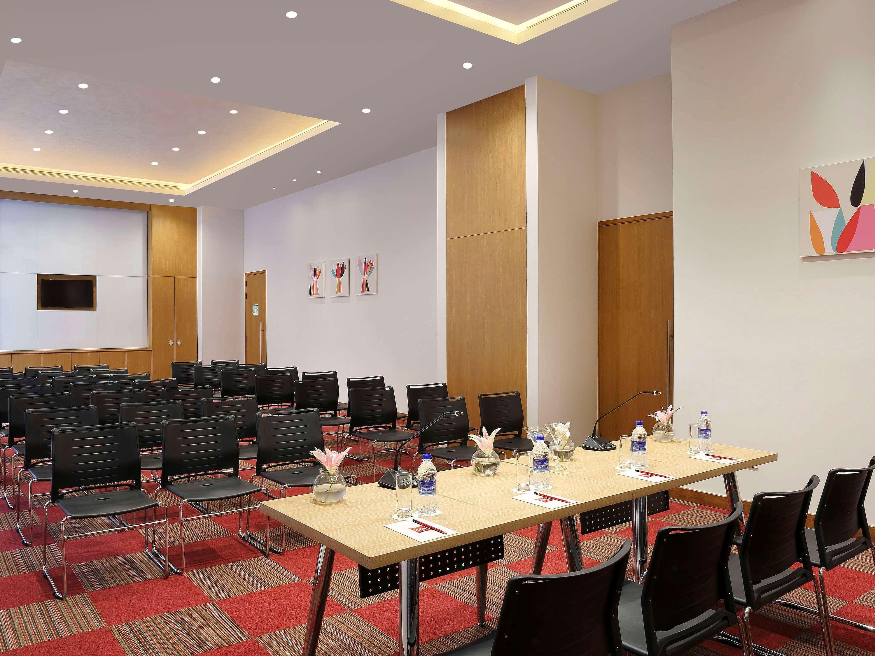 Отель Ibis Chennai Omr - An Accor Brand Экстерьер фото
